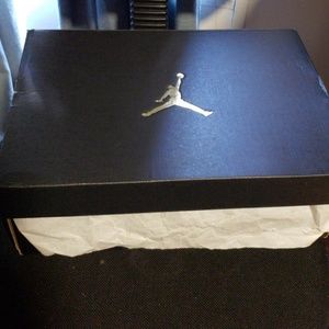 Selling Jordan jump man pros